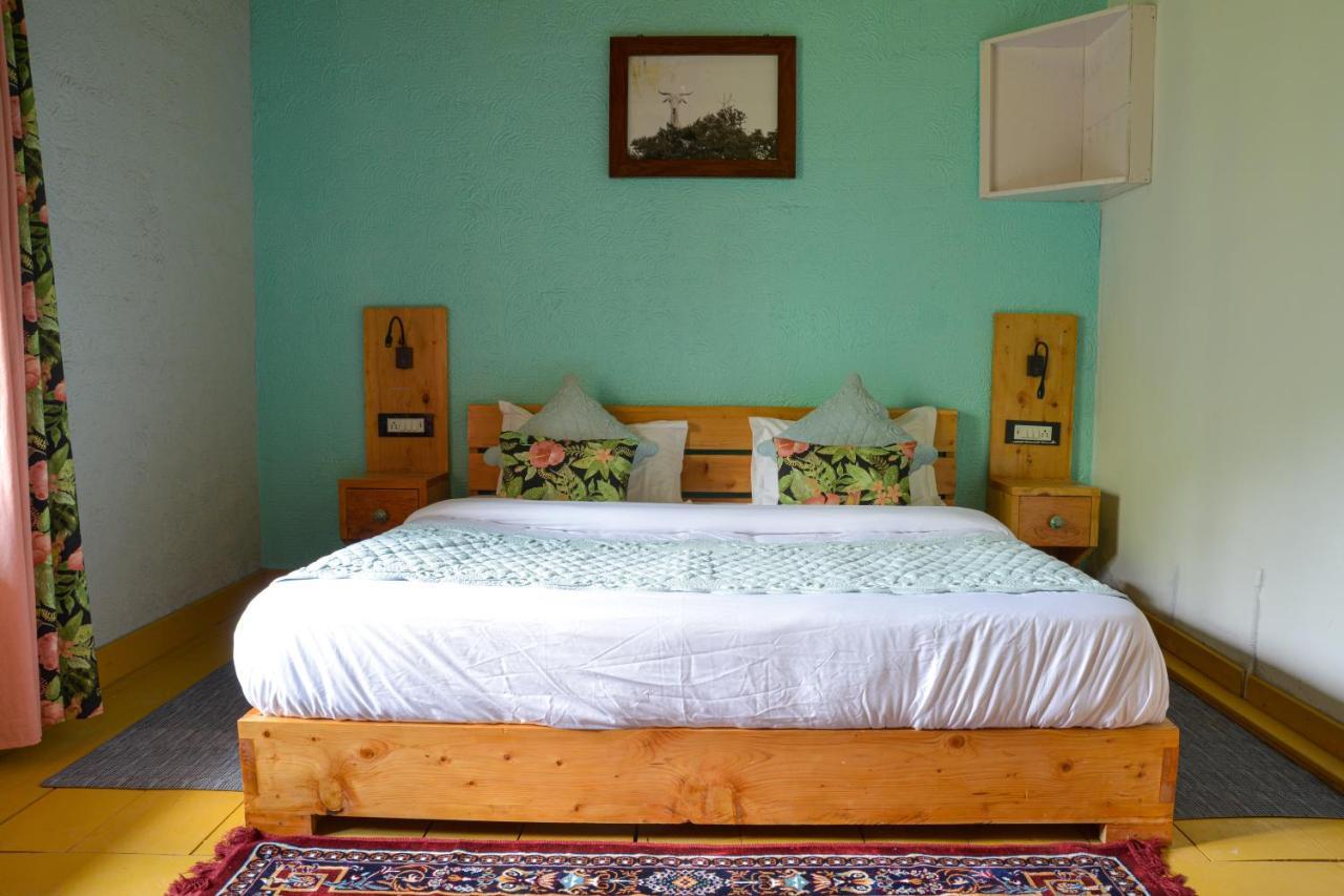 צ'קרטה Tiger Fall Eco Resort מראה חיצוני תמונה