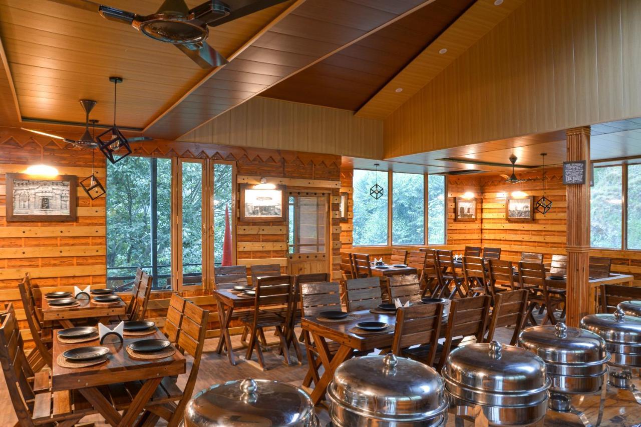 צ'קרטה Tiger Fall Eco Resort מראה חיצוני תמונה