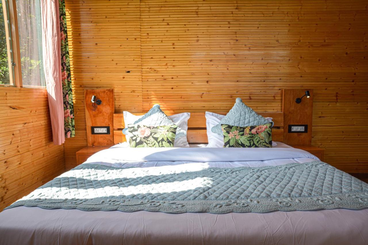 צ'קרטה Tiger Fall Eco Resort מראה חיצוני תמונה