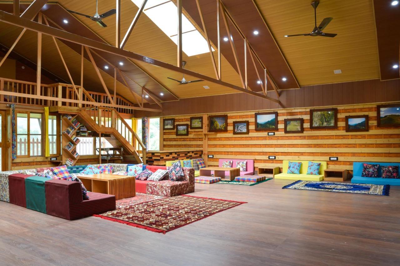 צ'קרטה Tiger Fall Eco Resort מראה חיצוני תמונה
