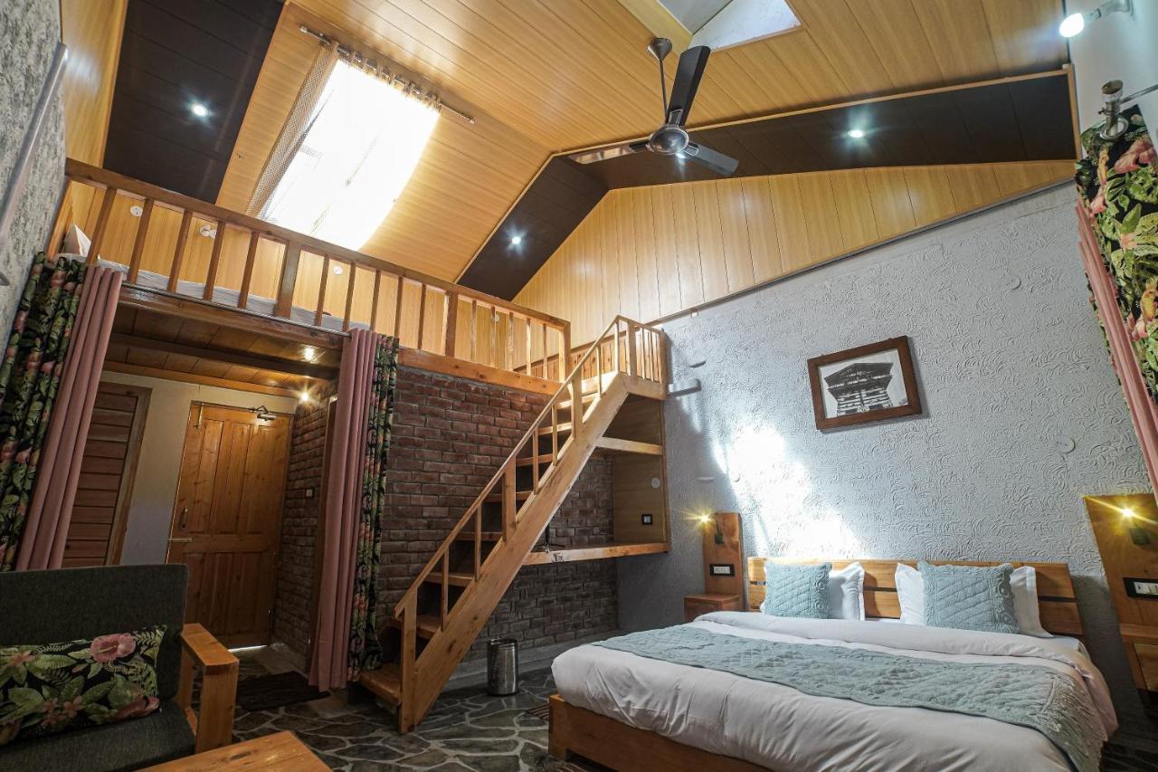 צ'קרטה Tiger Fall Eco Resort מראה חיצוני תמונה