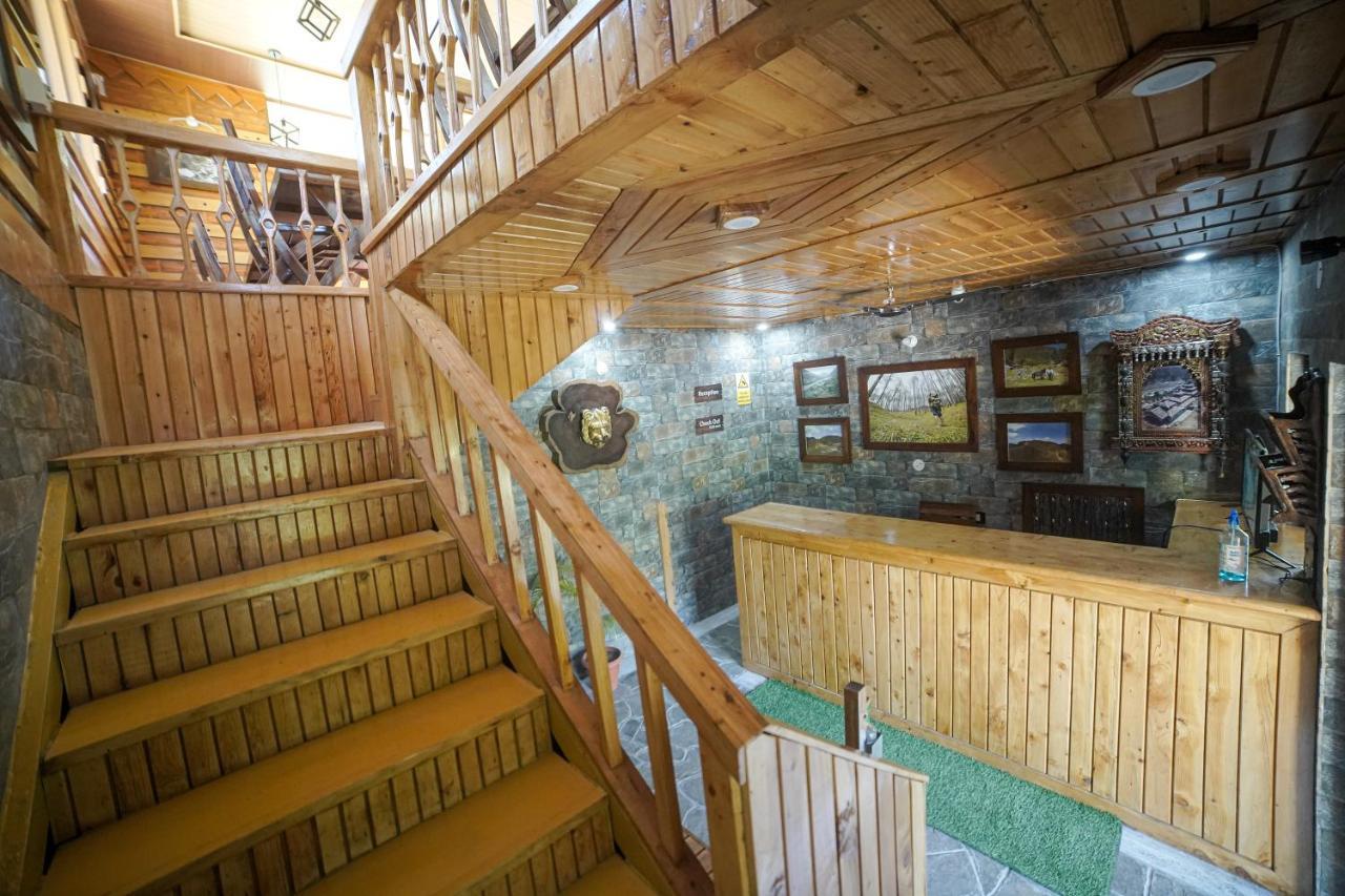 צ'קרטה Tiger Fall Eco Resort מראה חיצוני תמונה