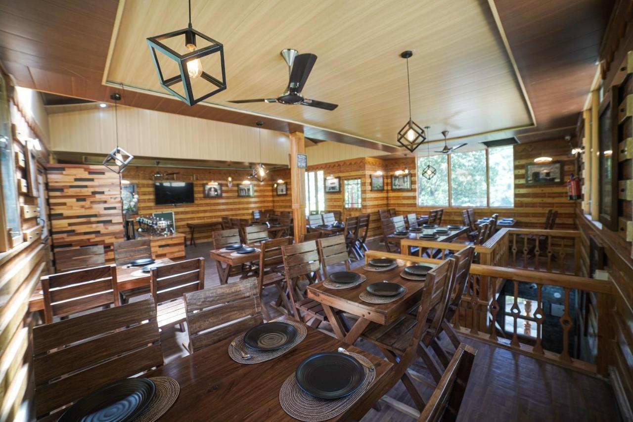 צ'קרטה Tiger Fall Eco Resort מראה חיצוני תמונה