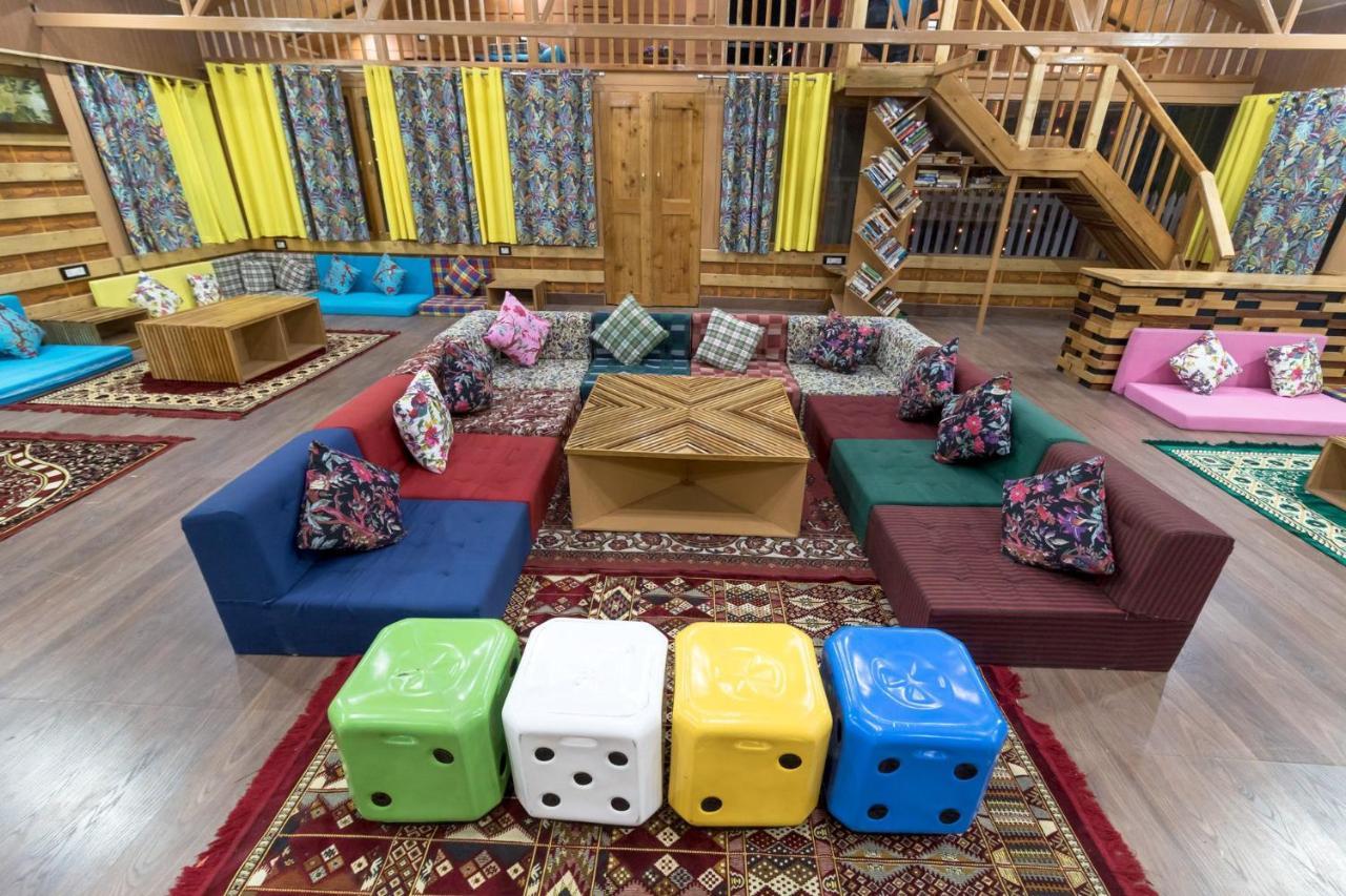 צ'קרטה Tiger Fall Eco Resort מראה חיצוני תמונה
